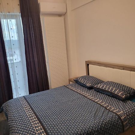 Apartament Dem Radulescu Apartment Ramnicu Valcea Bagian luar foto