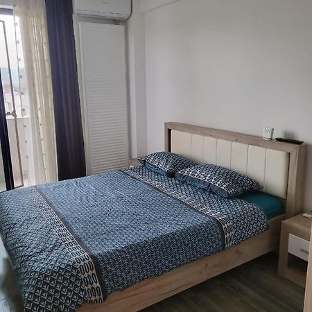 Apartament Dem Radulescu Apartment Ramnicu Valcea Bagian luar foto