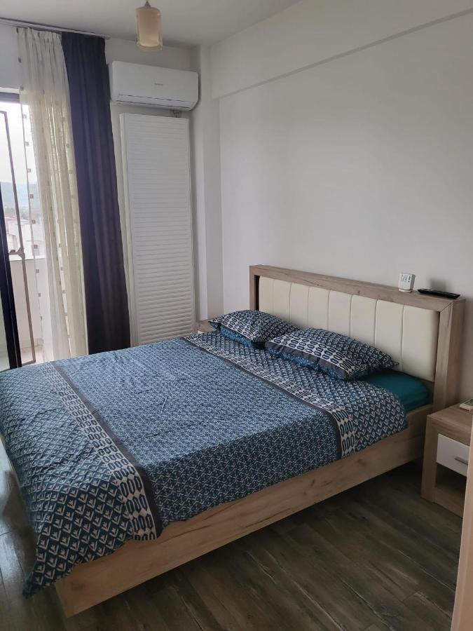 Apartament Dem Radulescu Apartment Ramnicu Valcea Bagian luar foto