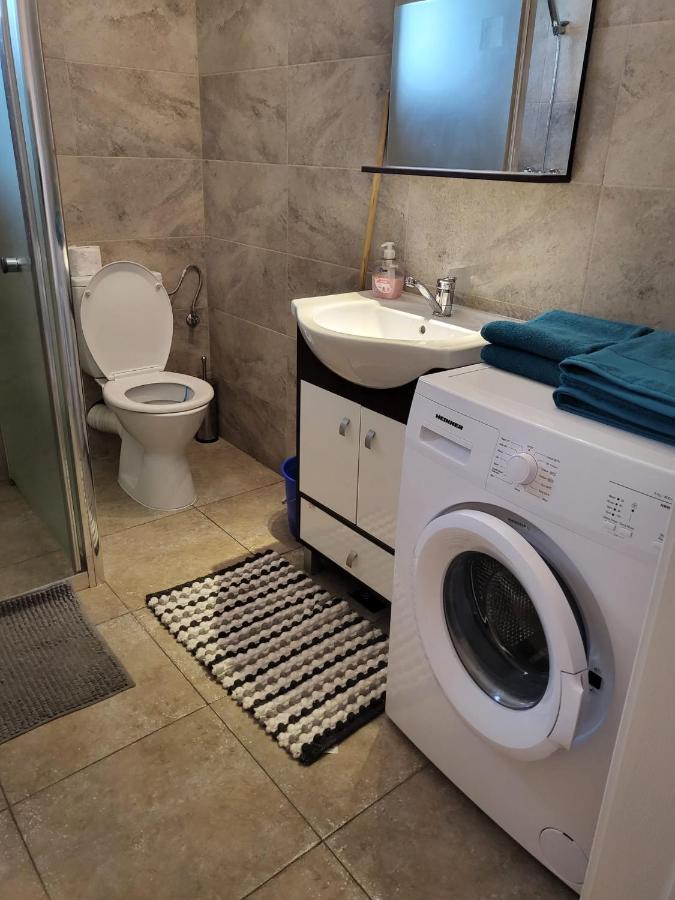 Apartament Dem Radulescu Apartment Ramnicu Valcea Bagian luar foto